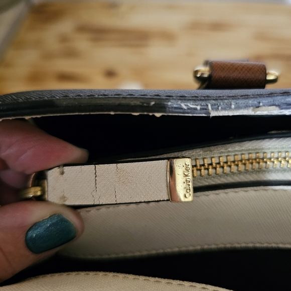 Calvin Klein Black and White Satchel with Gold Hardware - Picture 7 of 10